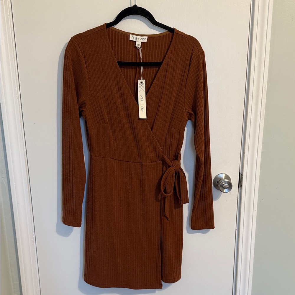NWT Boutique Brown Ribbed Wrap Dress